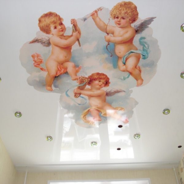 Натяжной потолок в детской фото, компания Ремонтофф. Натяжные потолки в Томске под ключ.