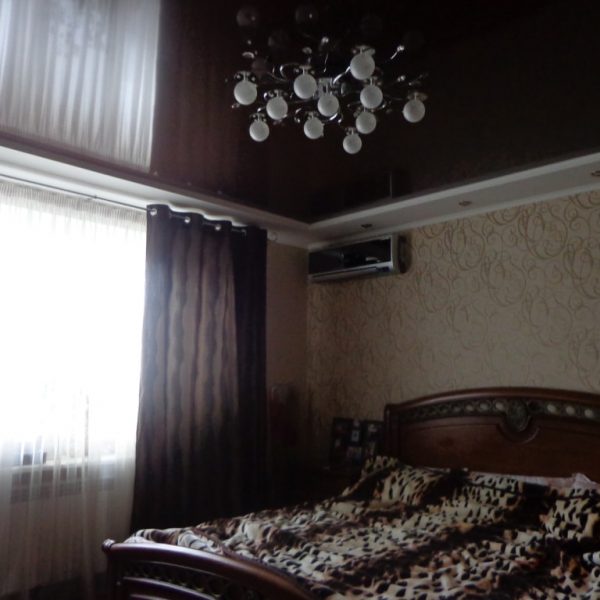 Натяжные потолки для спальни фото, компания Ремонтофф. Натяжные потолки в Томске под ключ.